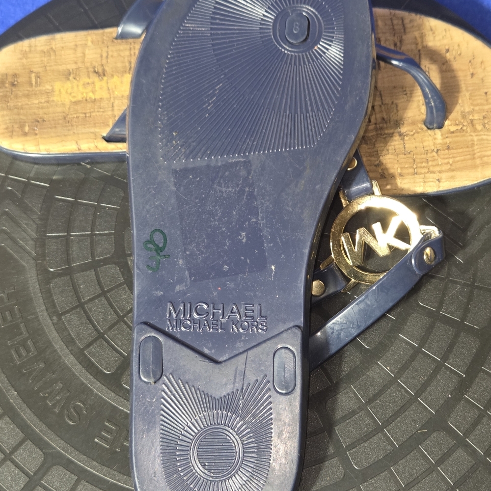 Michael Kors blue w/Gold MK Charm Logo Thong Jelly Sandals, Sz. 8M-US, 38-39-EU - Picture 7 of 8